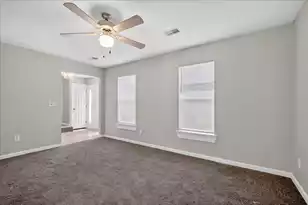8467 Walsham St, North Charleston, SC 29420 - Photo 9