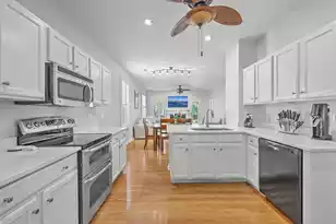 1728 Alan Brooke Dr, Mount Pleasant, SC 29466 - Photo 7