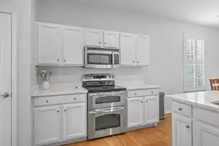 1728 Alan Brooke Dr, Mount Pleasant, SC 29466 - Photo 11