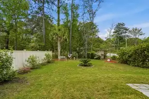 1067 Sago Palm Ct, Mount Pleasant, SC 29429 - Photo 5
