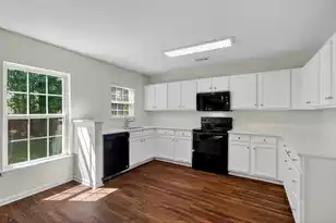 125 Avalon Rd, Summerville, SC 29483 - Photo 9