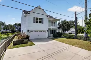 1089 Fort Johnson Rd, Charleston, SC 29412 - Photo 3
