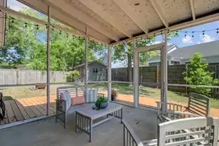 1224 Decoy Ct, Mount Pleasant, SC 29464 - Photo 9