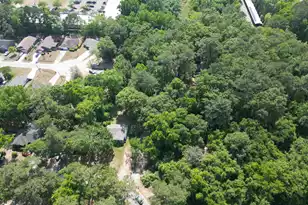 1740 Dogwood Rd, Charleston, SC 29414 - Photo 11