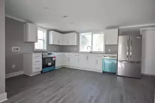 460 Bay St, Elloree, SC 29047 - Photo 3