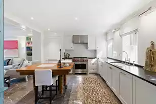 77 King St, Charleston, SC 29401 - Photo 9