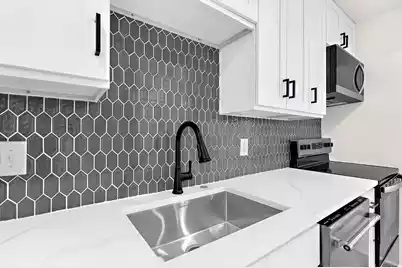 24 Blake Street #B, Charleston, SC 29403 - Photo 5