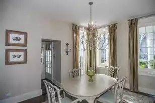 31 Wentworth St, Charleston, SC 29401 - Photo 9