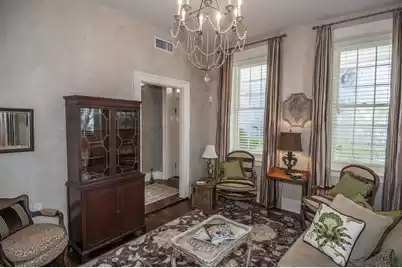 31 Wentworth Street, Charleston, SC 29401 - Photo 5