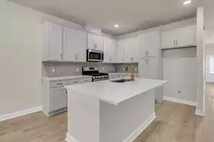 1055 Dusk Dr, Summerville, SC 29486 - Photo 3
