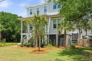 2200 Hartnett Blvd, Isle Of Palms, SC 29451 - Photo 1