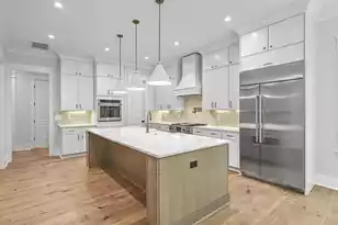 805 Geddings Wy, Mount Pleasant, SC 29464 - Photo 3