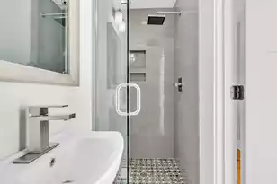 19 Ashton St, Charleston, SC 29403 - Photo 27
