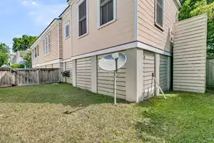 19 Ashton St, Charleston, SC 29403 - Photo 13