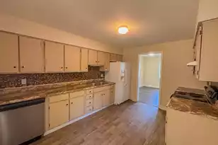 1045 Harbor View Rd, Charleston, SC 29412 - Photo 5