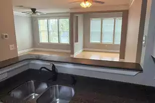 1424 Rosewood Ln, Mount Pleasant, SC 29464 - Photo 7