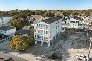 304 Hillside Dr S, North Myrtle Beach, SC 29582 - Photo 3