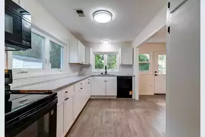 2657 Oregon Avenue, North Charleston, SC 29405 - Photo 9