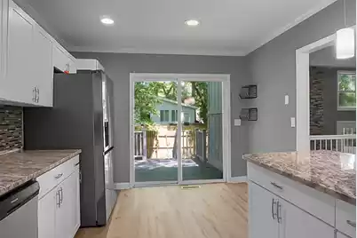 127 Lancer Drive, Summerville, SC 29485 - Photo 15