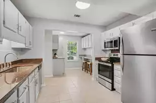 2026 Armory Dr, Mount Pleasant, SC 29466 - Photo 15