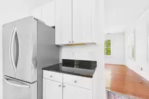 180 Broad St, Charleston, SC 29401 - Photo 7