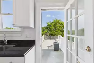 180 Broad St, Charleston, SC 29401 - Photo 23