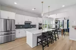 305 Eclipse St, Summerville, SC 29486 - Photo 13