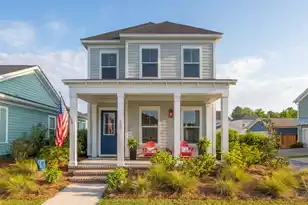 305 Eclipse St, Summerville, SC 29486 - Photo 1