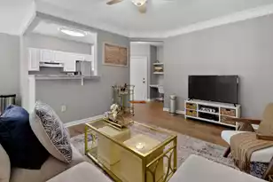 2212 Chatelain Way, Mount Pleasant, SC 29464 - Photo 5