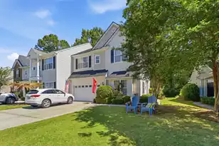 2451 Draymohr Ct, Mount Pleasant, SC 29466 - Photo 3