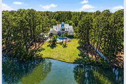 1833 Shell Ring Circle, Mount Pleasant, SC 29466 - Photo 3