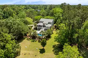 3368 Cottonfield Dr, Mount Pleasant, SC 29466 - Photo 69