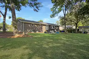868 Melrose Dr, Charleston, SC 29414 - Photo 31