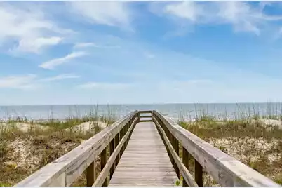 507 Ashley Avenue W, Folly Beach, SC 29439 - Photo 61