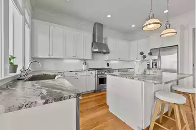 507 Ashley Avenue W, Folly Beach, SC 29439 - Photo 19