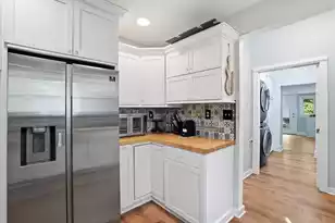 1550 Folly Rd, Charleston, SC 29412 - Photo 13