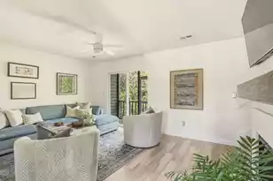 1069 Marsh Ct Ln, Mount Pleasant, SC 29464 - Photo 19