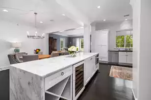 250 Island Park Dr, Charleston, SC 29492 - Photo 9