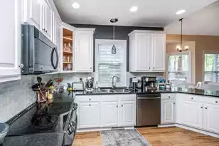 4407 Wild Thicket Ln, North Charleston, SC 29420 - Photo 13