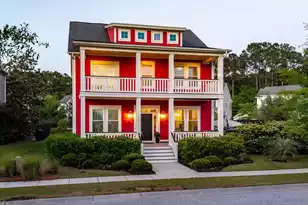 1466 Hollenberg Ln, Mount Pleasant, SC 29466 - Photo 5