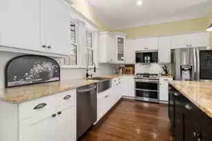 481 Bramson Ct, Mount Pleasant, SC 29464 - Photo 13