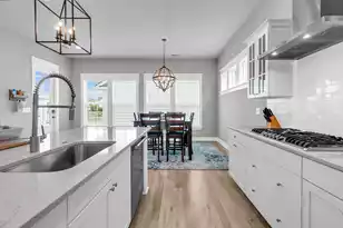 4046 Maidstone Dr, Mount Pleasant, SC 29466 - Photo 13