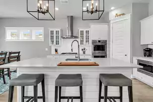 4046 Maidstone Dr, Mount Pleasant, SC 29466 - Photo 9