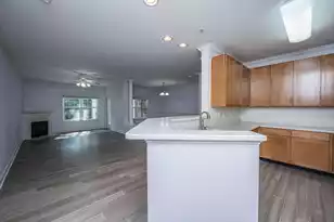 1025 Riverland Woods Pl #Apt 712, Charleston, SC 29412 - Photo 13