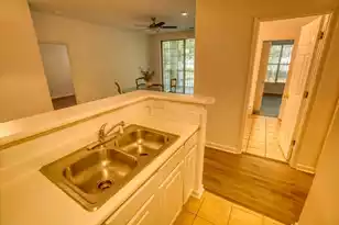 1600 Long Grove Dr, Mount Pleasant, SC 29464 - Photo 9