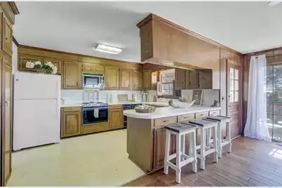 643 Shore Drive N, Charleston, SC 29412 - Photo 23