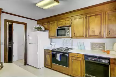 643 Shore Drive N, Charleston, SC 29412 - Photo 25