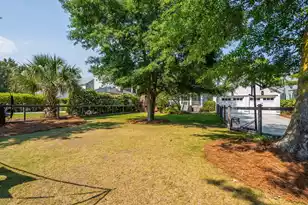 600 Galera Ln, Mount Pleasant, SC 29464 - Photo 111