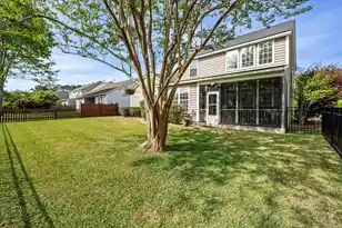 2124 Baldwin Park Dr, Mount Pleasant, SC 29466 - Photo 33