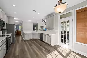 2124 Baldwin Park Dr, Mount Pleasant, SC 29466 - Photo 13
